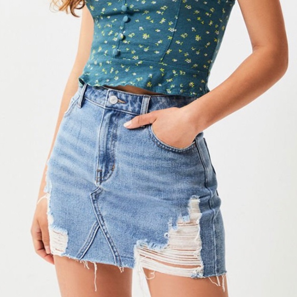 NWT Ripped Denim Jean Skirt Pacsun